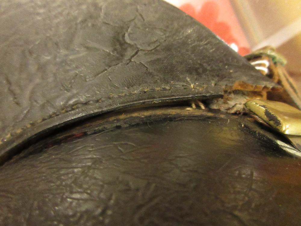 Early 20th Century James Hendry patent leather fireman's helmet with transfer printed badge - Image 9 of 11