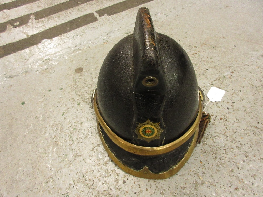 Early 20th Century James Hendry patent leather fireman's helmet with transfer printed badge - Image 2 of 11