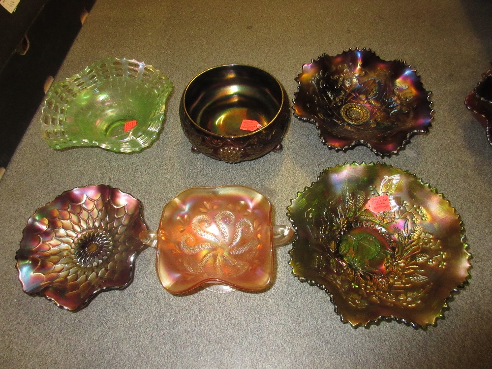 Box containing a quantity of miscellaneous carnival glass All in good condition - Image 5 of 6