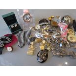 Quantity of sundry costume jewellery and wristwatches