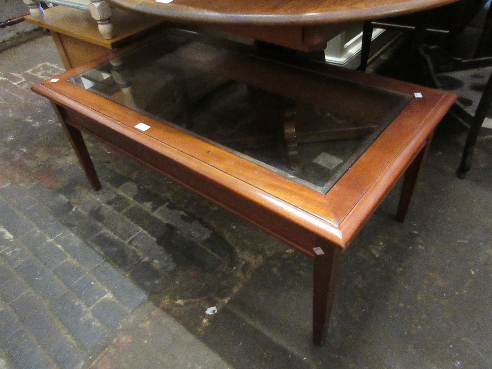 20th Century rectangular mahogany glass inset coffee table on square tapering supports, together