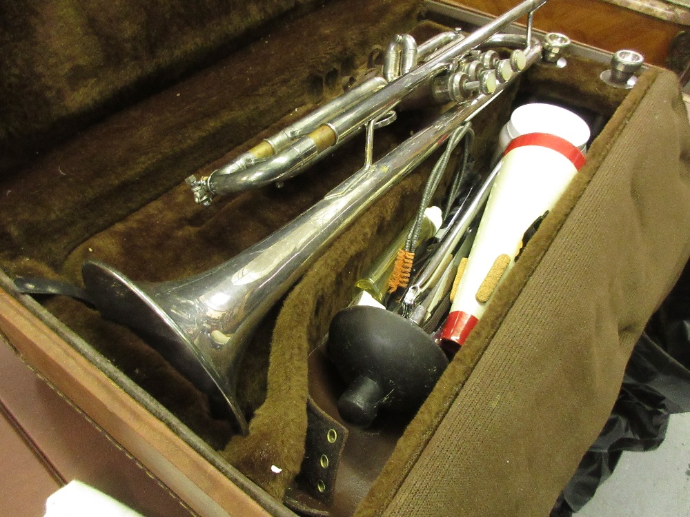 Vincent Bach ' Stradivarius ' model 37 trumpet in a fitted case Couple of dents to the tubing and