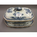 18th Century Chinese blue and white tureen cover and stand of irregular octagonal form painted