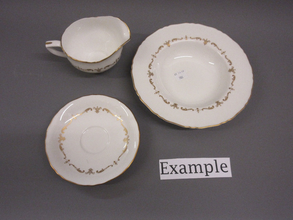 Extensive Royal Worcester gold Chantilly pattern twelve place setting dinner and tea service - Image 2 of 3