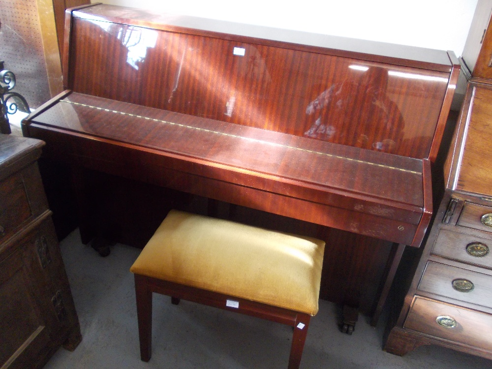 Good quality modern mahogany cased upright piano by Kawai, serial No. K1281804, together with a