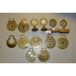 Quantity of various horse brasses including four swingers