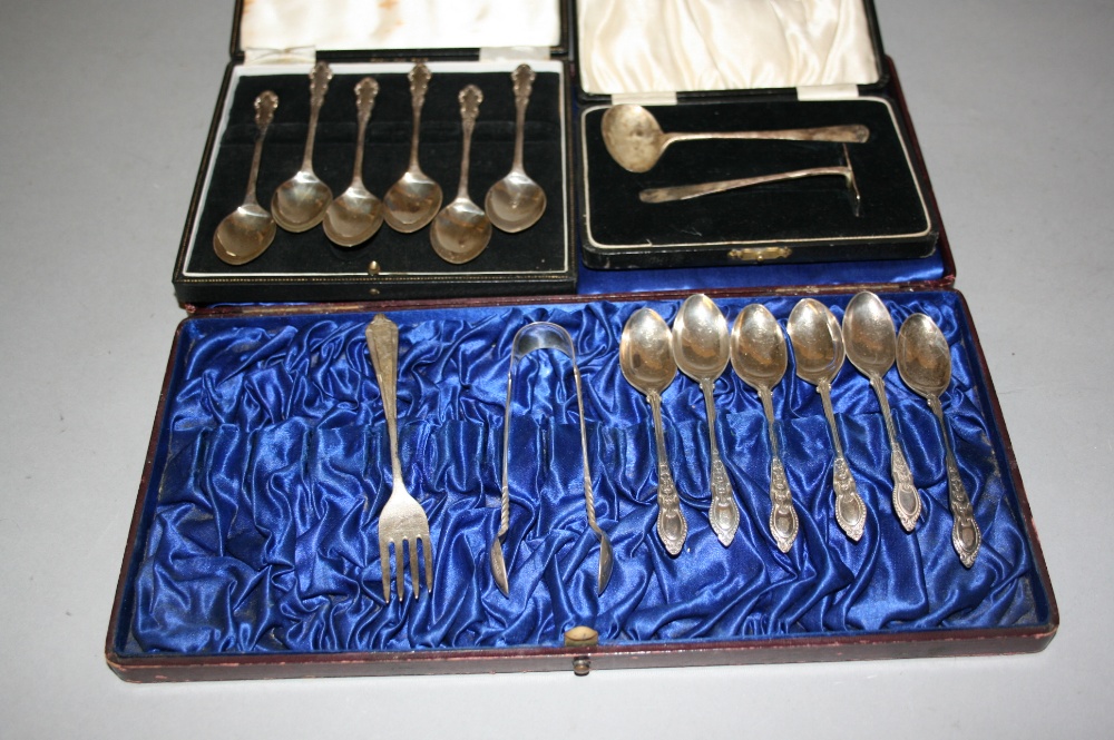 Cased set of six silver tea spoons, together with a part set of six silver teaspoons with tongs, a