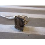 9ct Yellow gold smoky quartz set ring