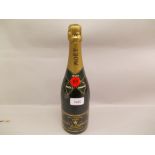 One bottle, Moet & Chandon 1980 dry imperial champagne