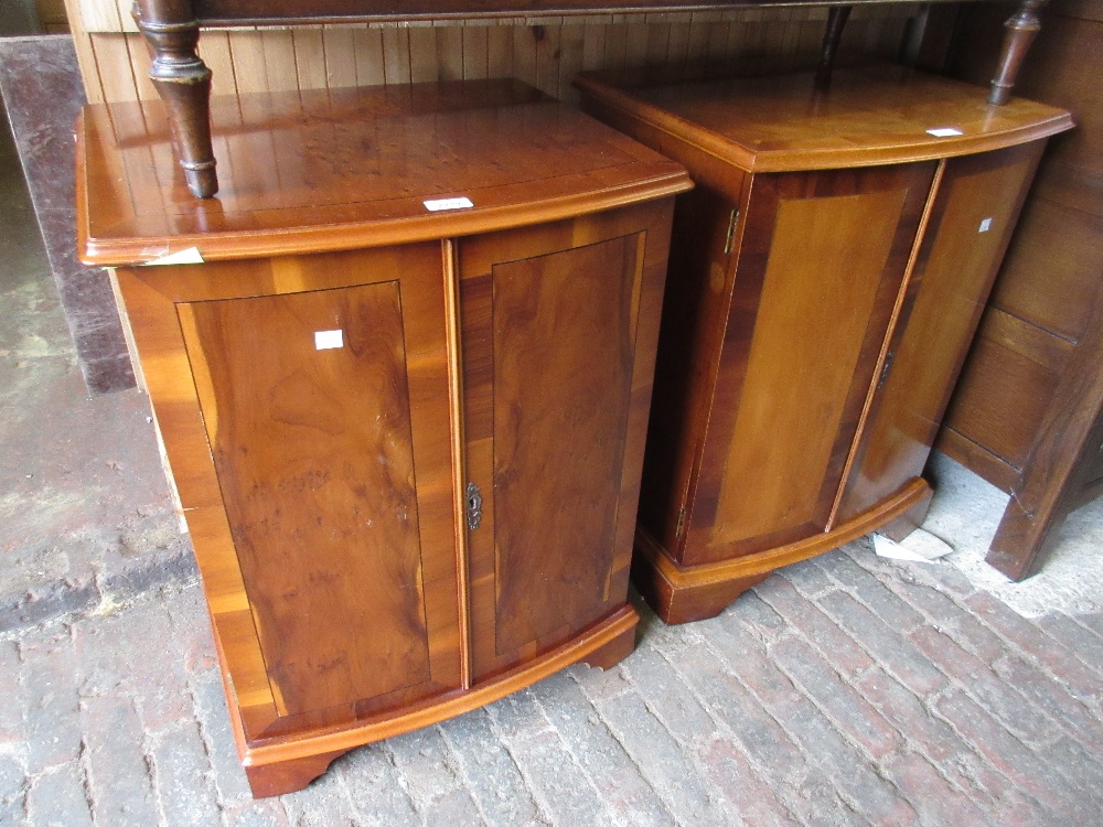 reproduction yew bedroom furniture