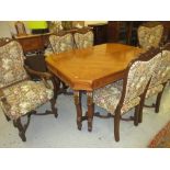 Early to mid 20th Century Italian kingwood and marquetry inlaid dining room suite comprising: an