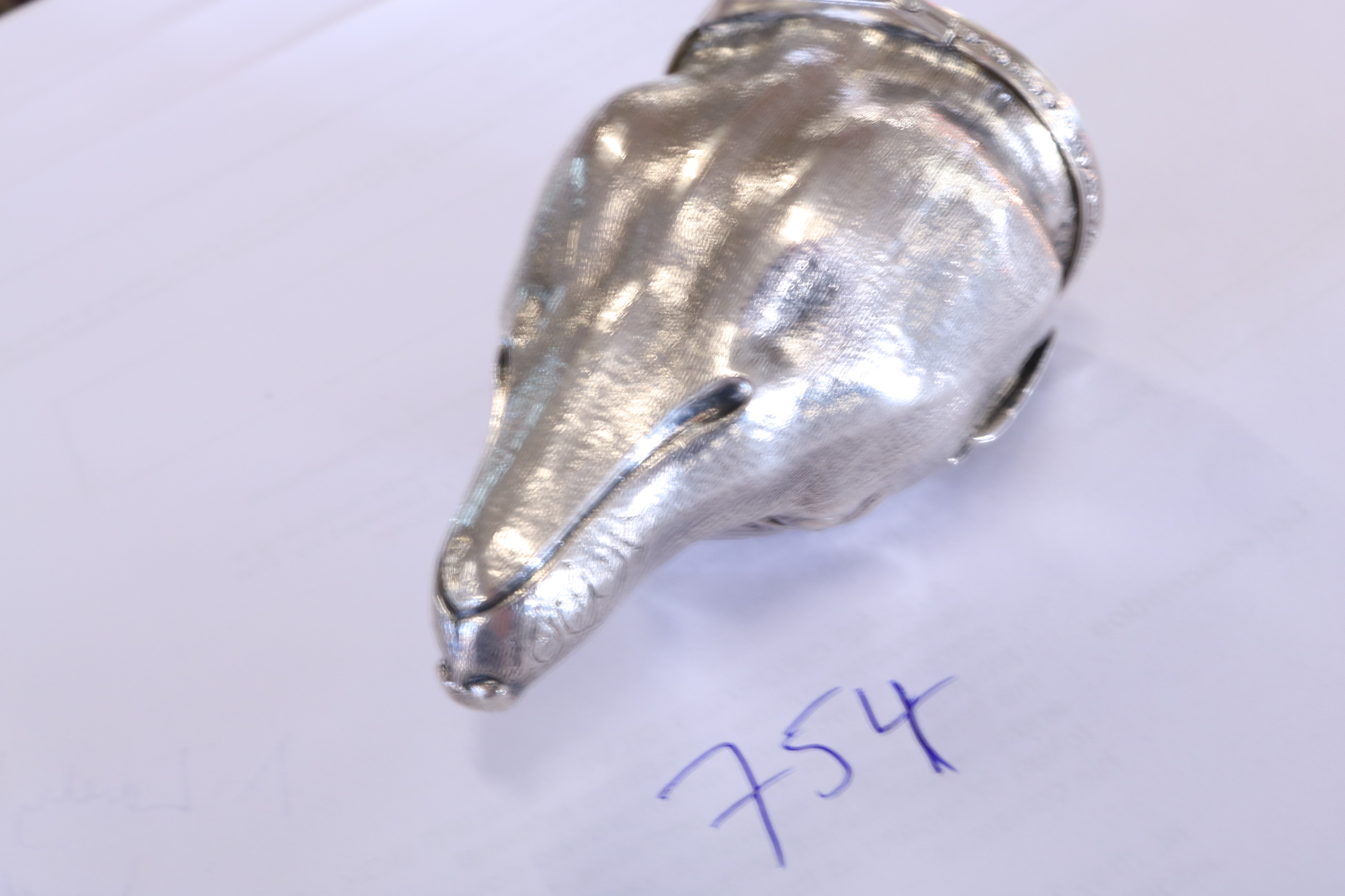 A WILLIAM IV SILVER SNUFF BOX in the form of a fox mask with textured fur, the hinged oval cover - Image 5 of 6