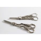 A PAIR OF VICTORIAN CAST GRAPE SHEARS with naturalistic handles, maker's mark "JG", Birmingham