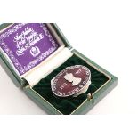 A LATE 20TH CENTURY LIMITED EDITION (78/1000) OVAL BOX commemorating the Silver Jubilee of Queen