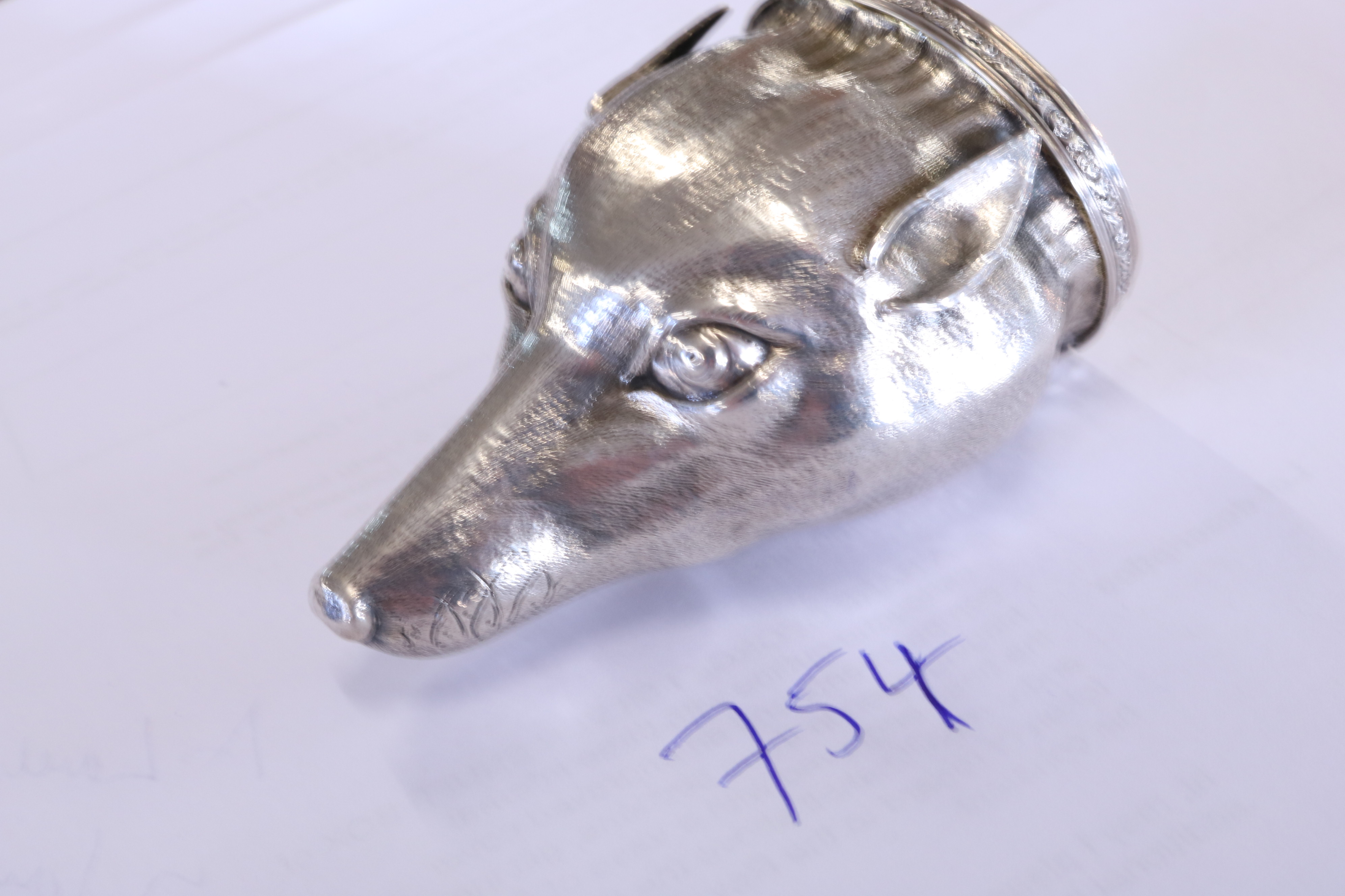 A WILLIAM IV SILVER SNUFF BOX in the form of a fox mask with textured fur, the hinged oval cover - Image 4 of 6