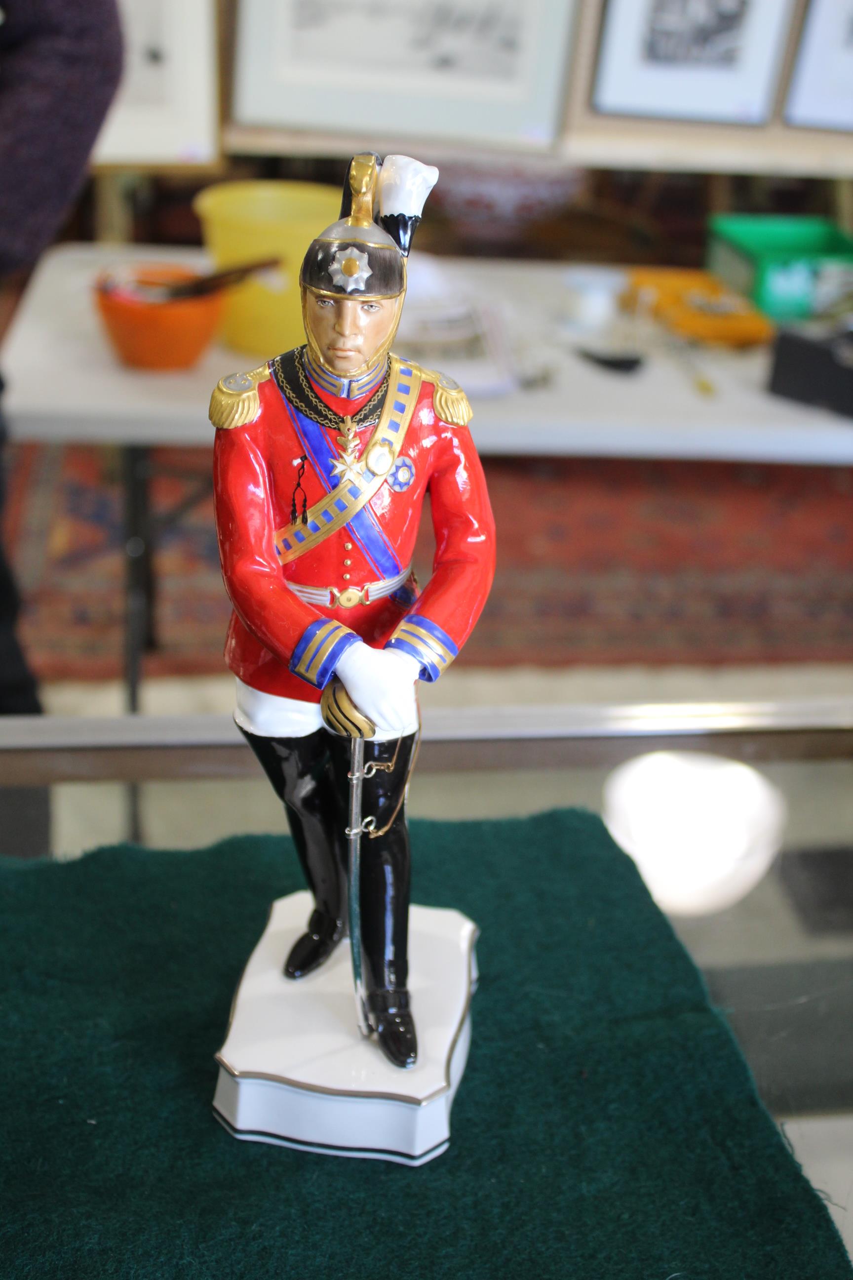 ROYAL WORCESTER FIGURE - COLONEL OF THE NOBLE GUARD a limited edition Royal Worcester figure, - Image 2 of 10
