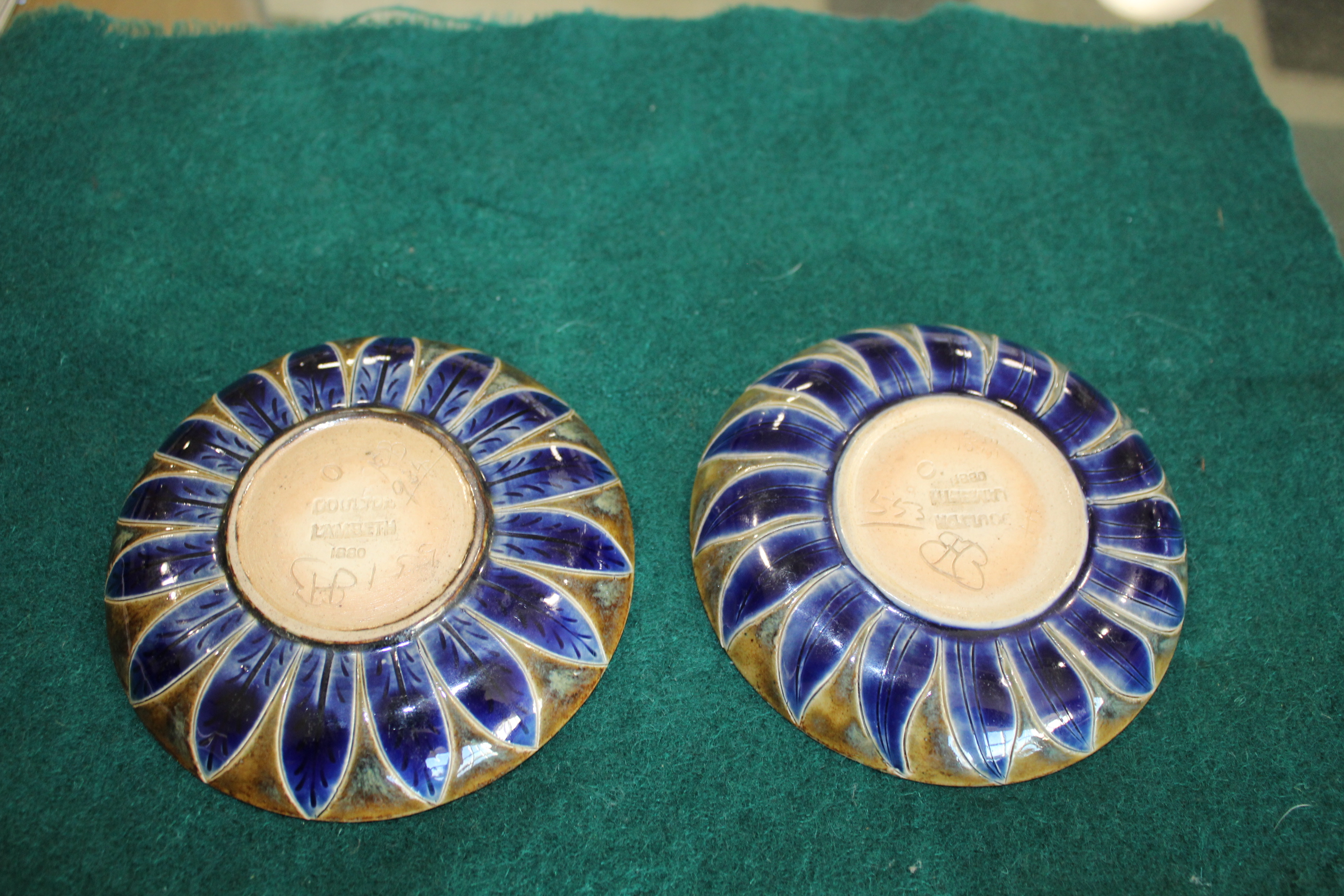 HANNAH BARLOW - PAIR OF CUPS & SAUCERS including two saucers with a blue border, with a scraffito - Image 3 of 11