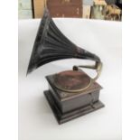 HORN GRAMOPHONE a gramophone with a soundbox and oak base, with a working motor. Also with a tin