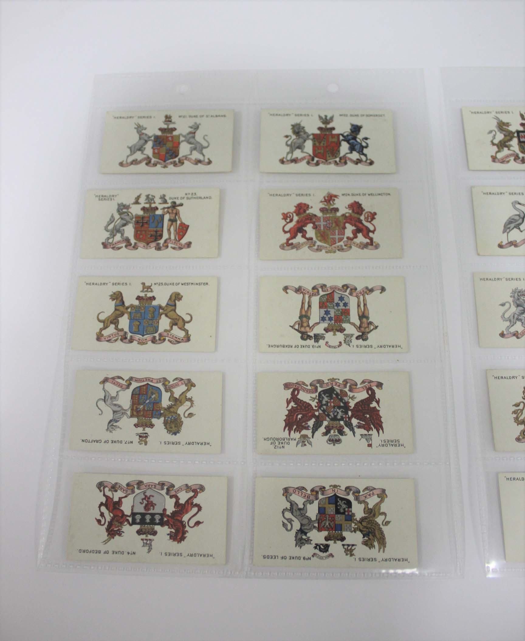 TADDY & CO CIGARETTE CARDS - HERALDRY a complete set of 25 Taddy & Co Heraldry Series 1 cigarette