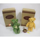 BOXED STEIFF TEDDY BEARS - HOLLAND including Teddybar Hellgrun 35, No 1032 of 1847 produced and with