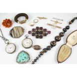 A LARGE QUANTITY OF JEWELLERY AND COSTUME JEWELLERY including a diamond and gold bar brooch, cased