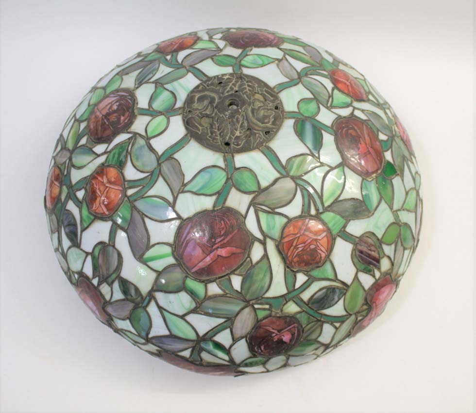 LARGE TIFFANY STYLE LAMPSHADE a large stain glass and metal lampshade, in the style of Tiffany. 23