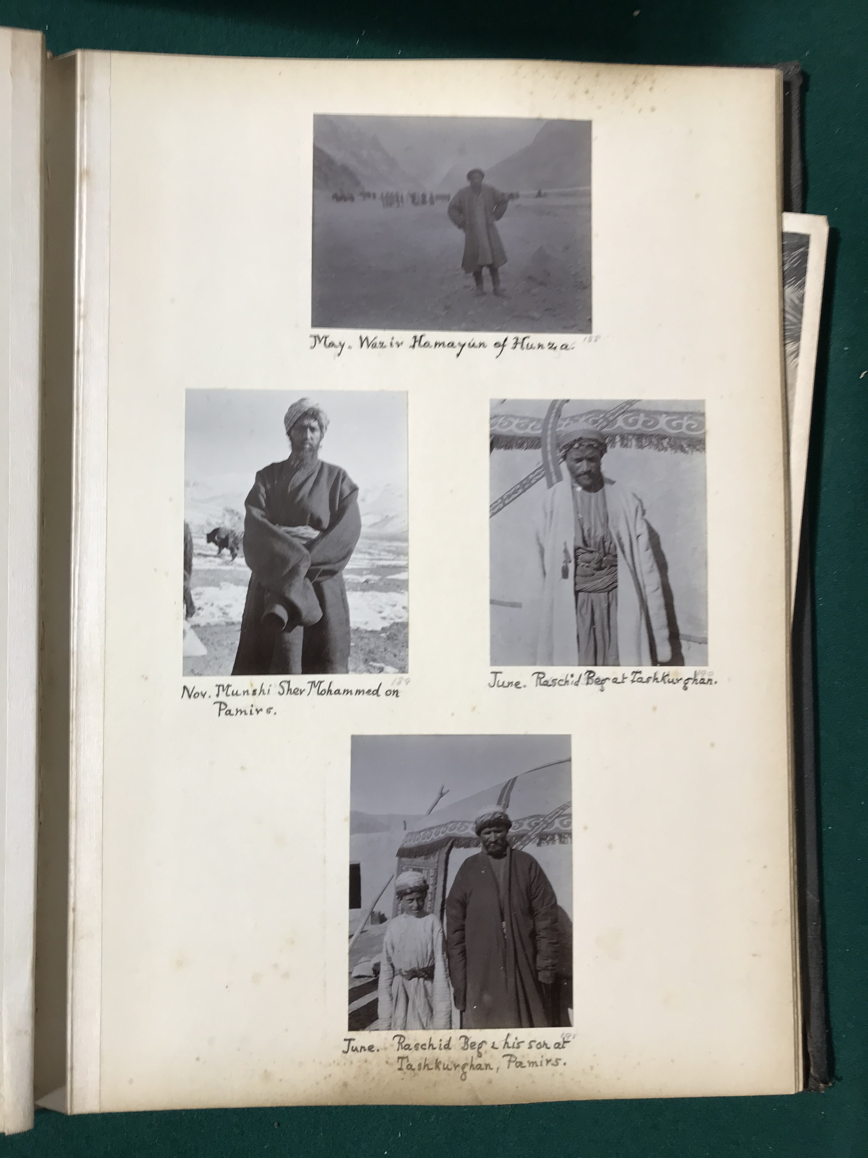 Chinese Turkestan. An album of 197 amateur photographs documenting an expedition to Chinese - Image 4 of 11