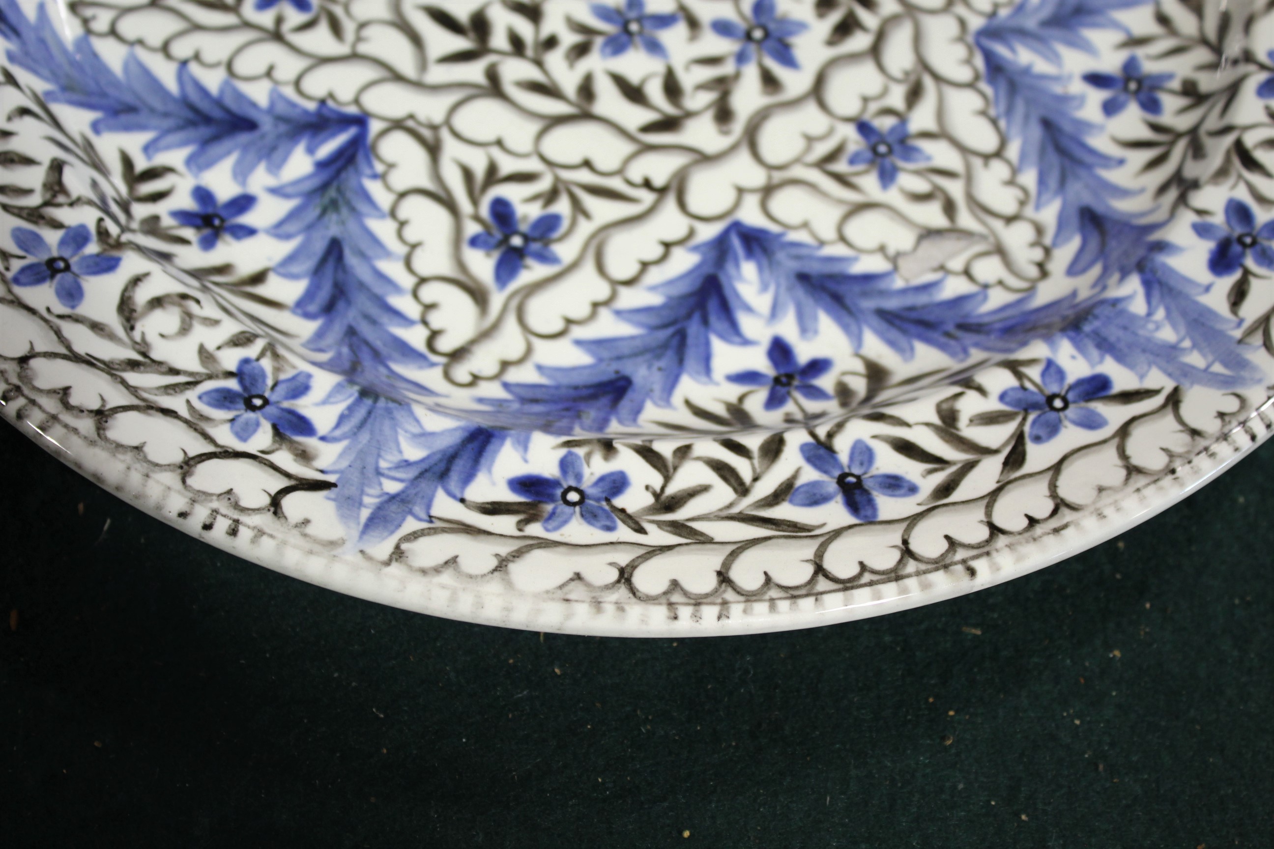 WEDGWOOD POTTERY DISH - LOUISE POWELL the large dish painted with a star shaped motif in the centre, - Image 10 of 11