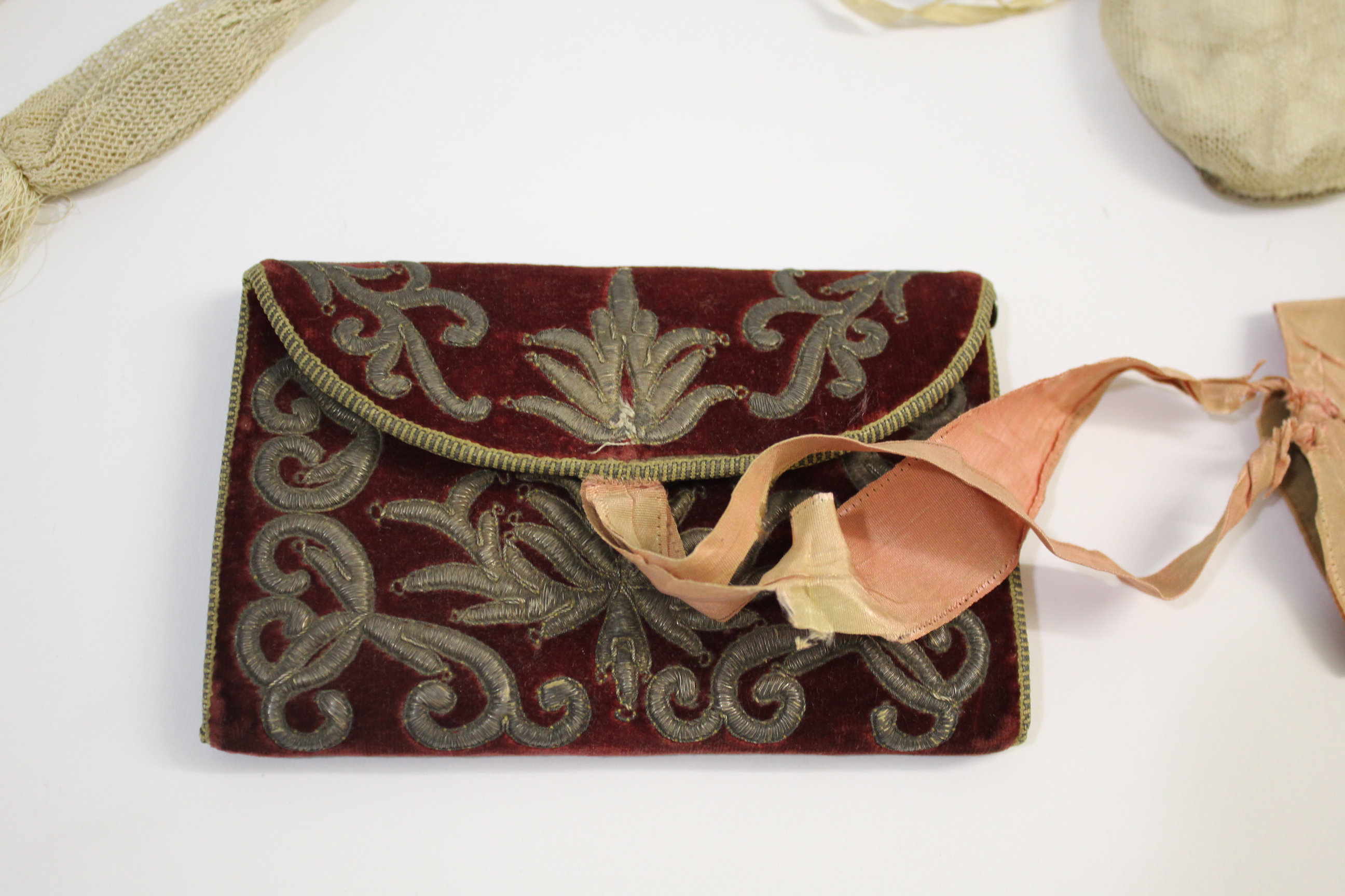 18THC CARD CASE & VINTAGE PURSES a late 18thc dark red velvet card case with metallic thread - Image 2 of 11
