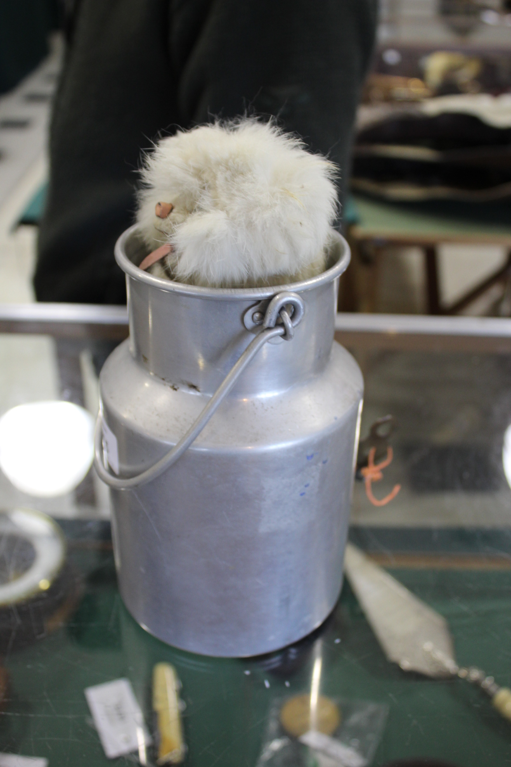 MUSICAL CAT AUTOMATON - UNIS probably made by Roullet Decamps, the metal milk churn with a clockwork - Image 4 of 9