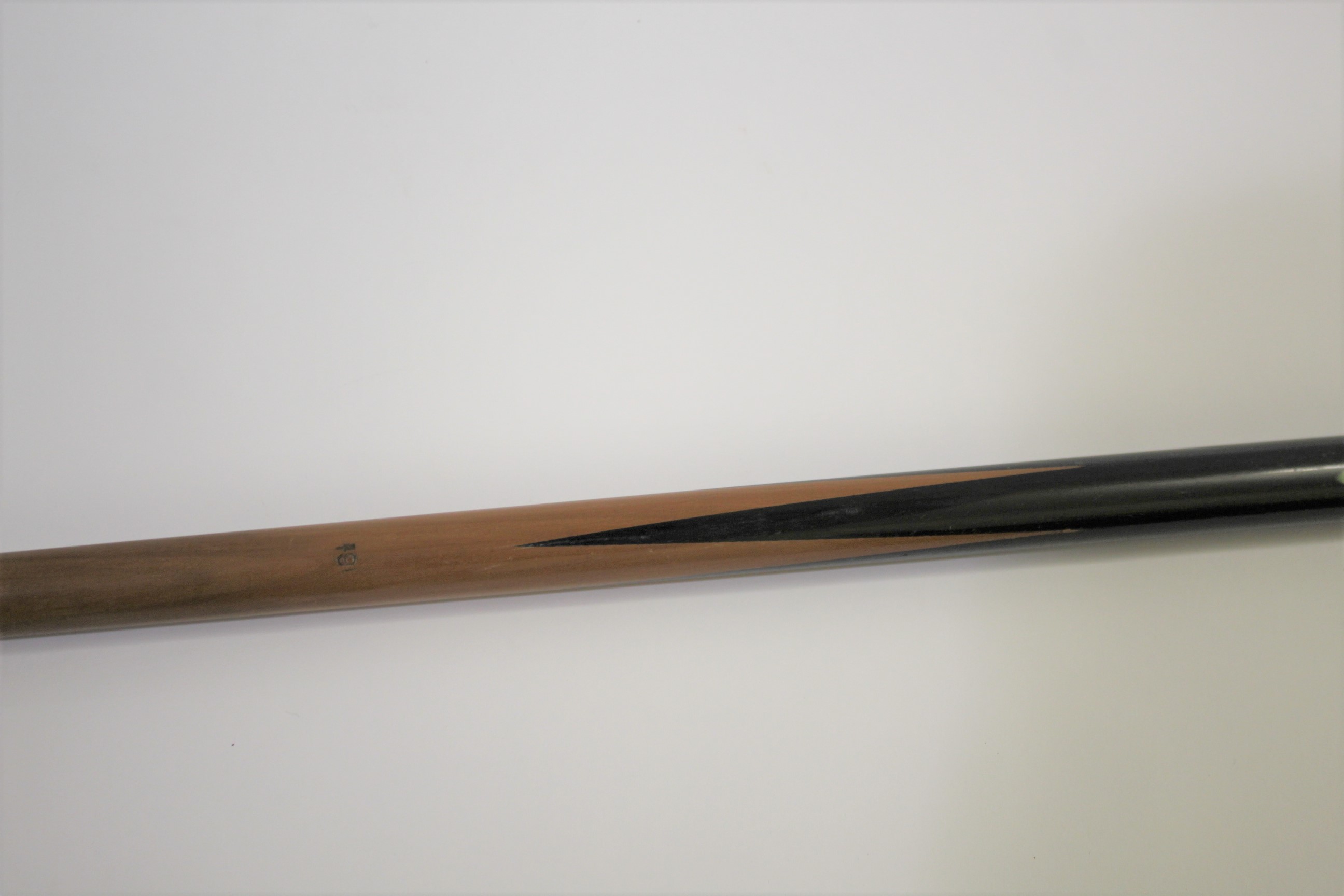 VINTAGE SNOOKER CUE - BURROUGHES & WATTS with a pear wood or maple shaft, with a burr wood, ebony - Image 3 of 7