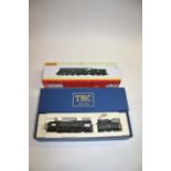 HORNBY BOXED LOCOMOTIVE R3436 Merchant Navy Class 'Clan Line' locomotive, also with a boxed TMC/