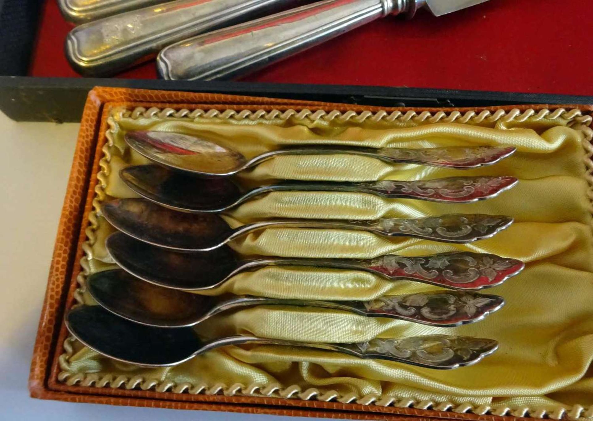 Lot versilbertes Besteck, bitte besichtigen!Lot of silver plated cutlery, please visit! - Image 2 of 2