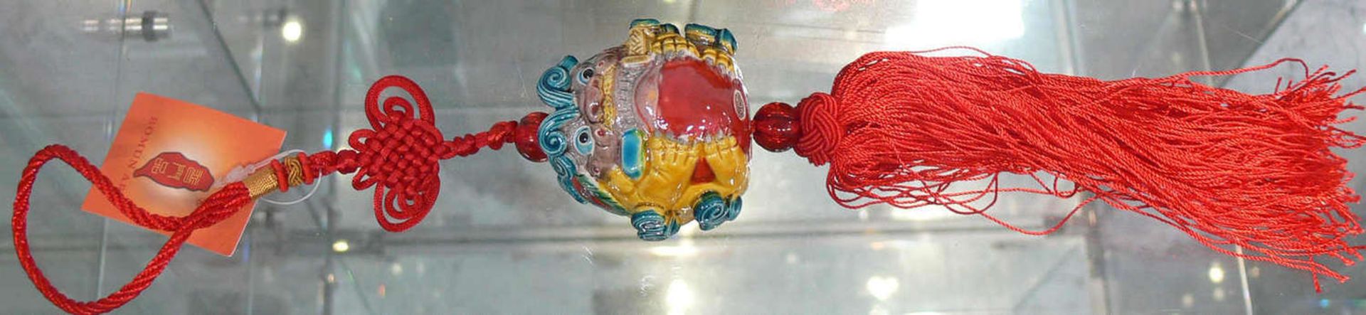 Chinesischer Glückbringer, Bomun Art. Länge: ca. 32 cm. Im original - KastenChinese lucky charm, - Bild 2 aus 3