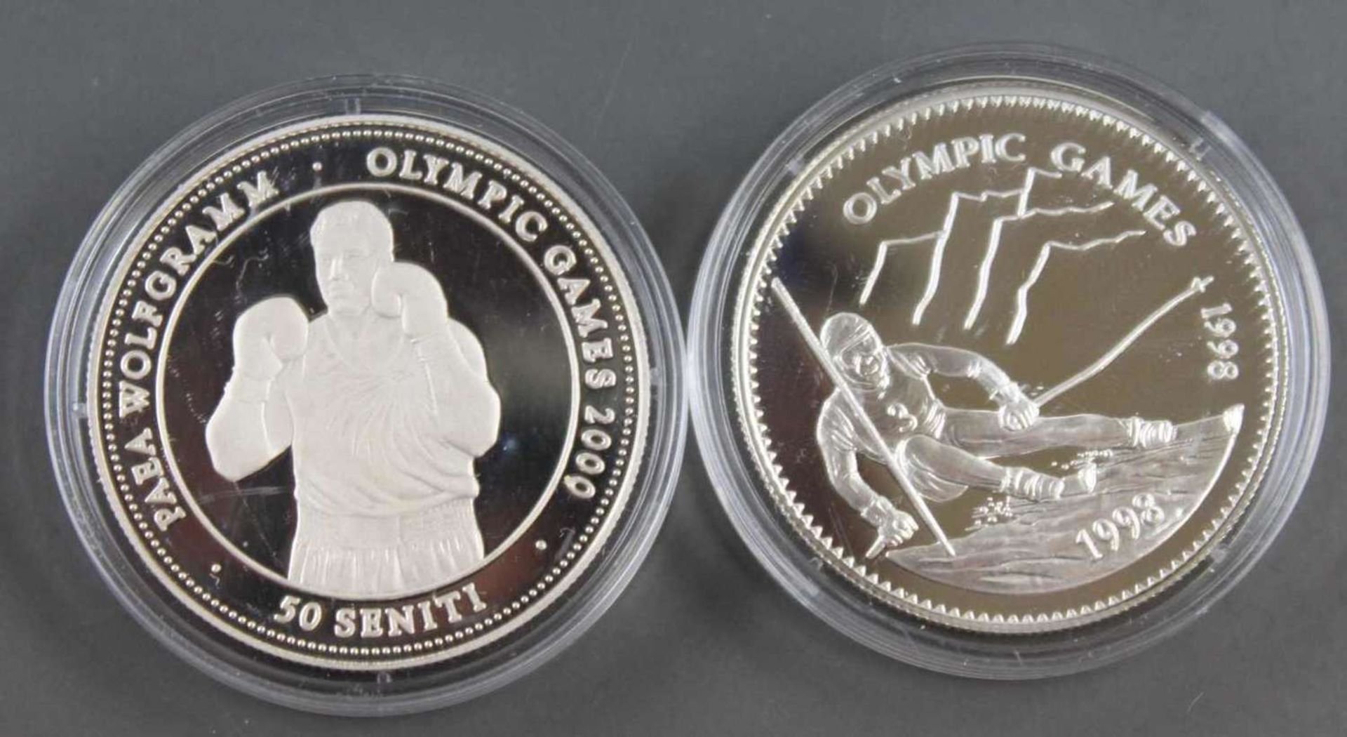 Mongolei / Tonga 1998, 1 x 500 Tukhrik - Silbermünze "OLympische Spiele". Silber 925. Gewicht: 15 g.