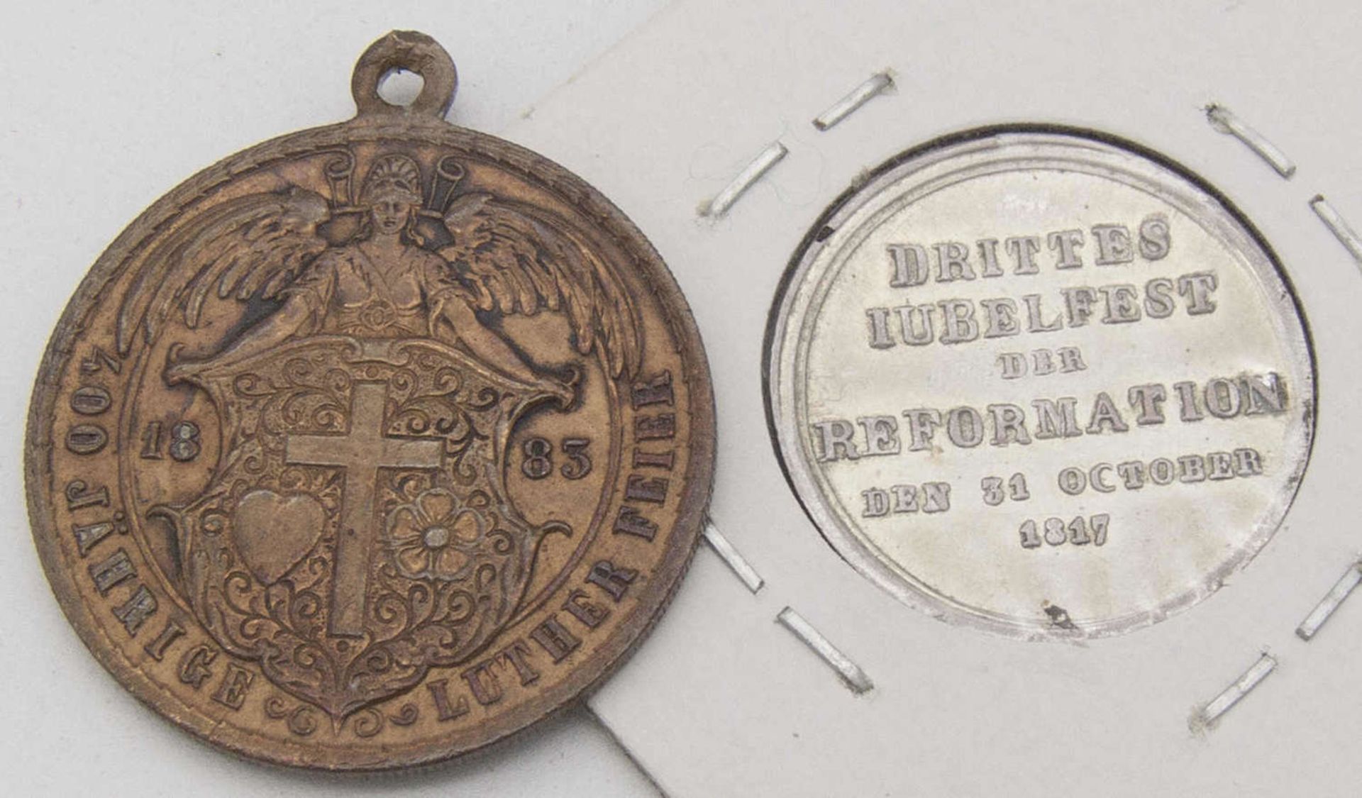 Zwei Luther - Erinnerungs - Medaillen: 1 x 1817 "Drittes Jubelfest der Reformation des 31. October - Bild 2 aus 2