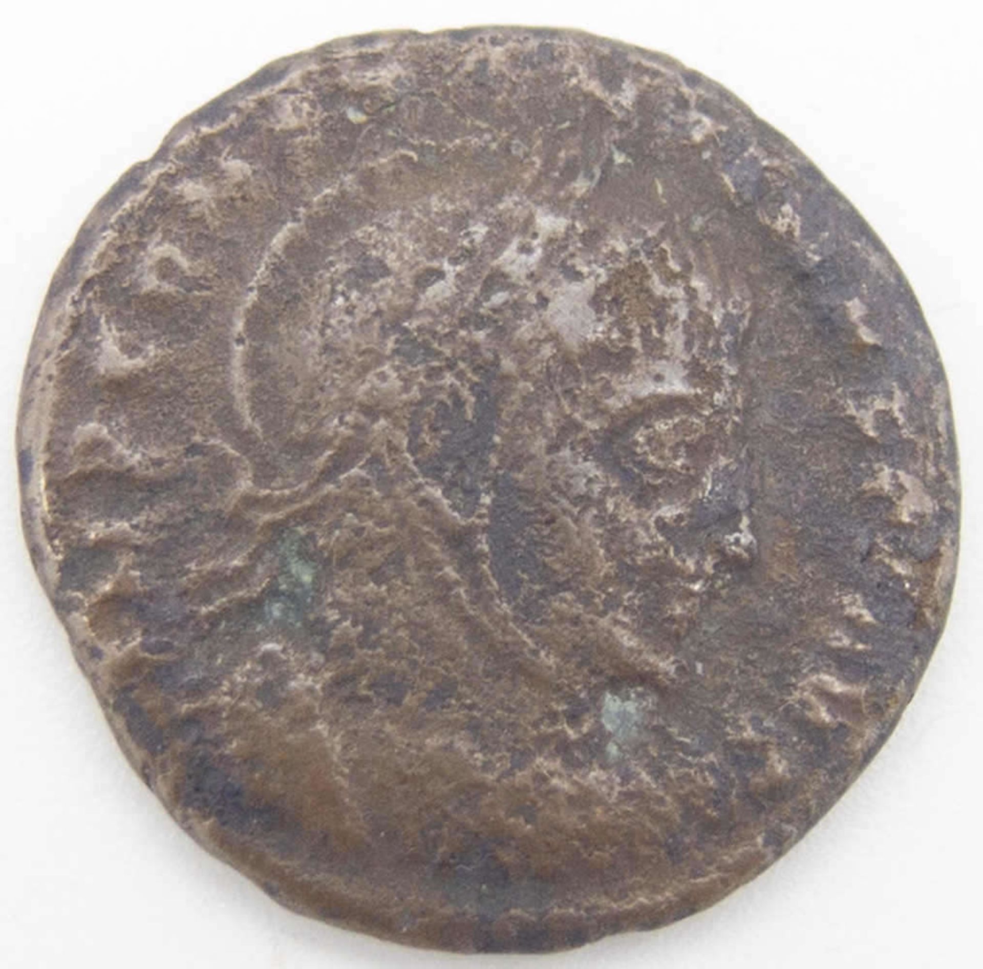 Römische Kaiserzeit Follis, Constantinus I.. Erhaltung: ss.Roman Empire Follis, Constantinus I ..