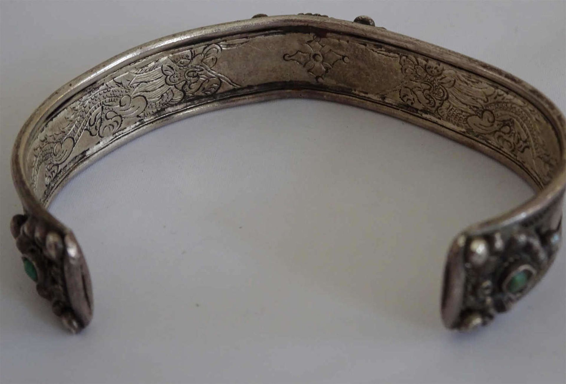Armreif, Silber, Afghanistan. Offene Ringschiene. Gewicht ca. 34,3 grBangle, silver, Afghanistan. - Bild 2 aus 2