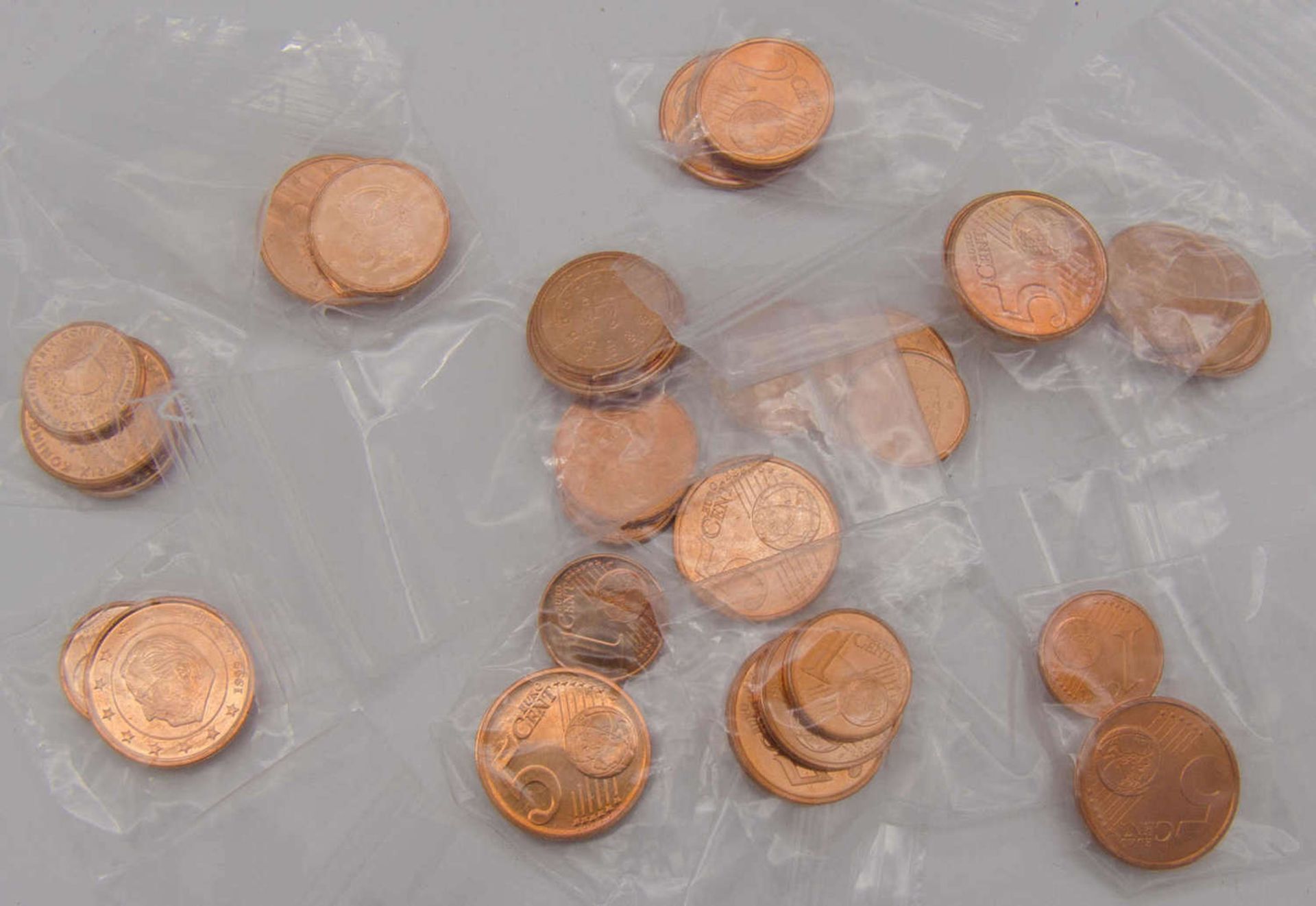 Lot 5, 2 und 1 Euro Cent - Münzen bestehend aus: Österreich 2002, Belgien 1999, Finnland 2000,