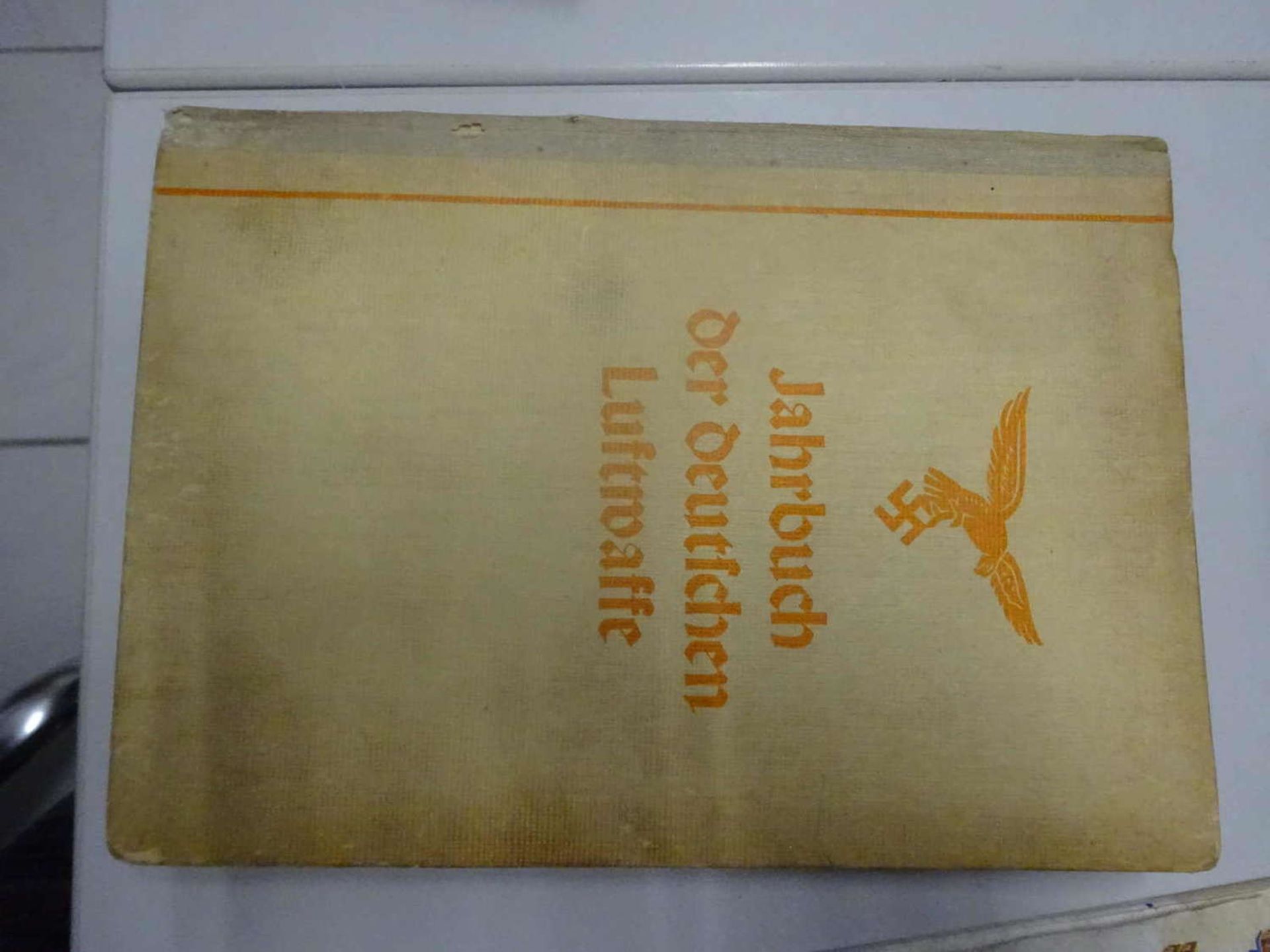 Jahrbuch der deutschen Luftwaffe 1942Yearbook of the German Air Force 1942