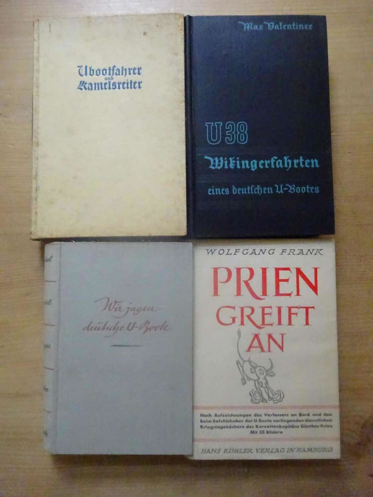 4 Bücher zum Thema Militaria: U38 Wikingerfeinde, Wir jagen deutsche U-Boote, Prien greift an, U-