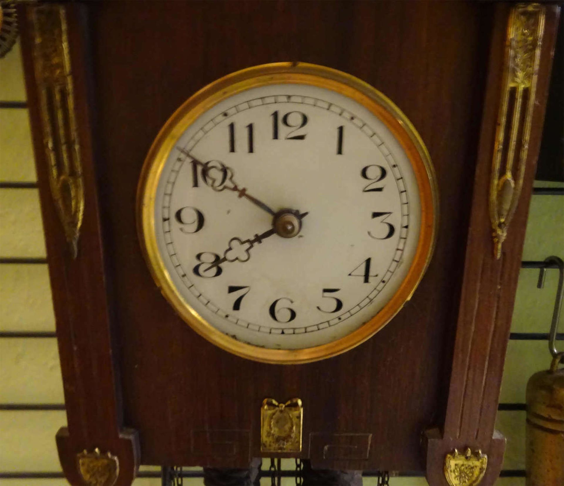 Rahmenuhr, 1880, Schottenwerk. Schlag auf Feder. 22x28 cmFrame clock, 1880, Schottenwerk. Blow on - Image 2 of 2