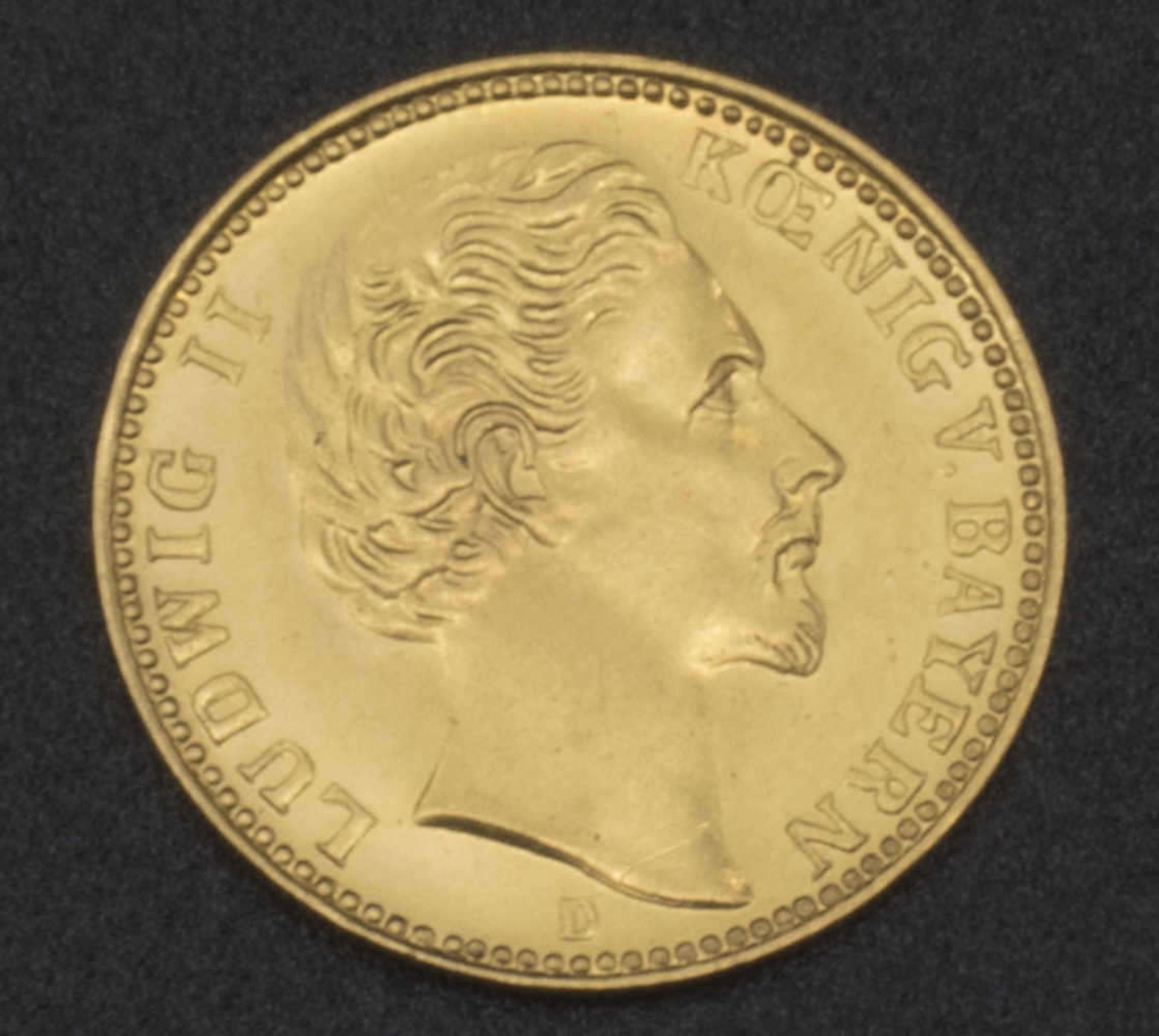 Kaiserreich Bayern, Goldmünze 5 Mark 1877 D, Ludwig II. 1864-1886. Feines Exemplar, Erhaltung:
