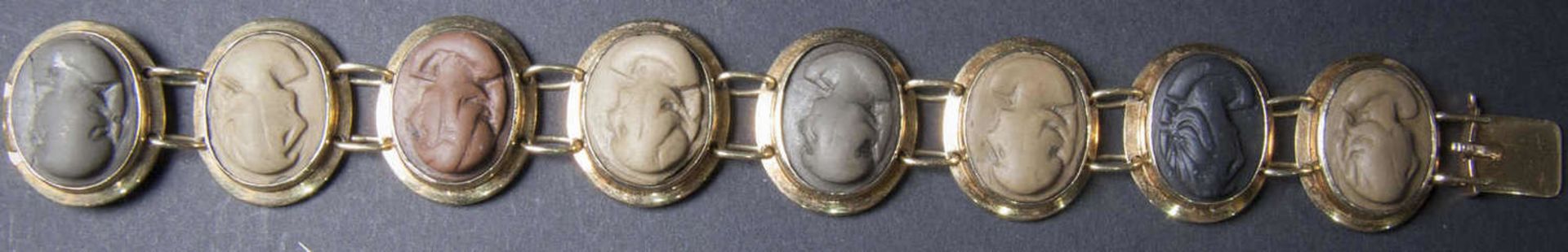 Gemmen - Armband, Gold 585, gepunzt. Länge: ca. 18 cm. Breite: ca. 22 mm. Verschieden farbige