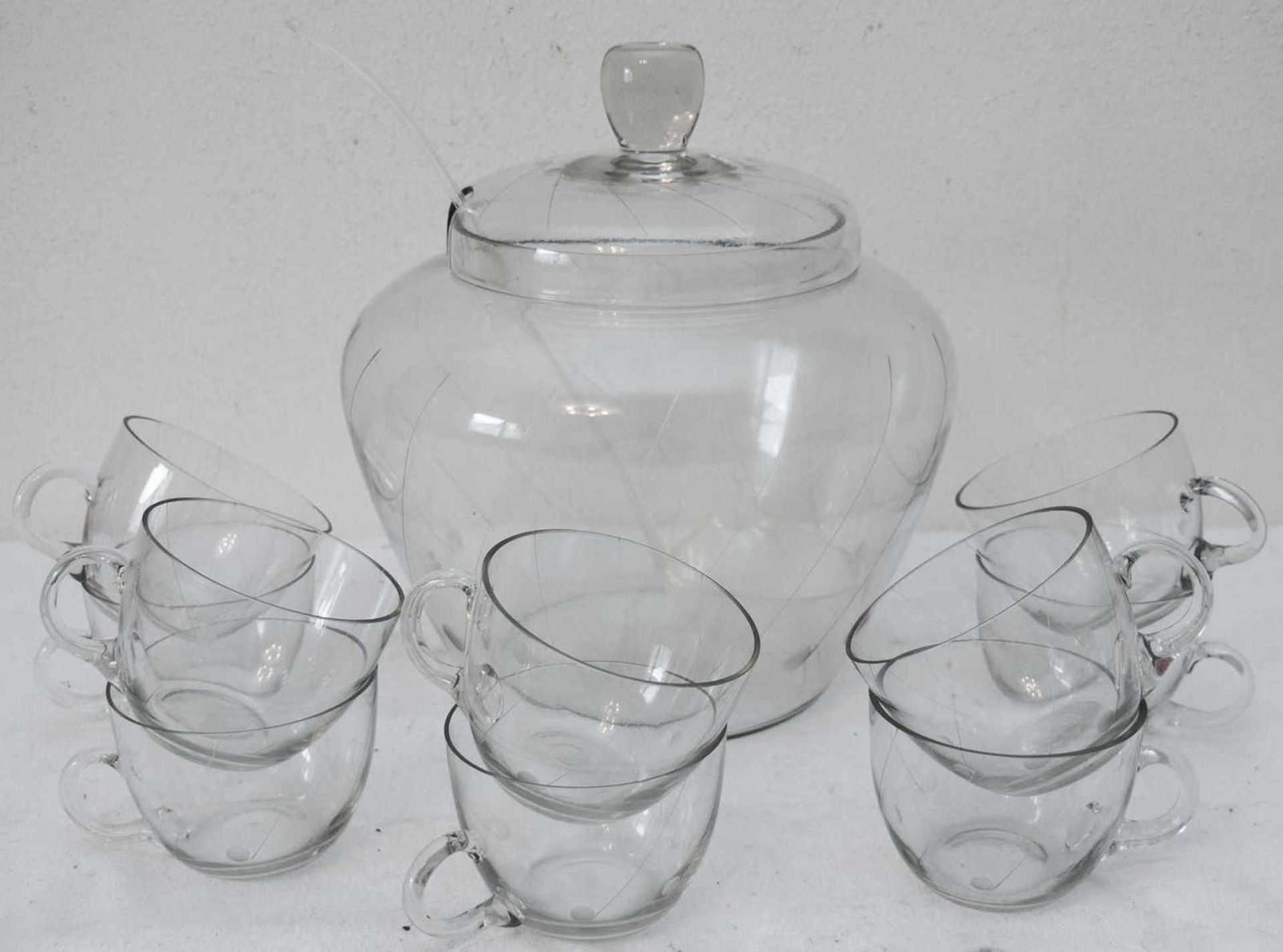 Bowle - Service, Glas, bestehend aus 10 Gläsern, Bowle-Gefäß mit Deckel und Bowle-Schöpfkelle,