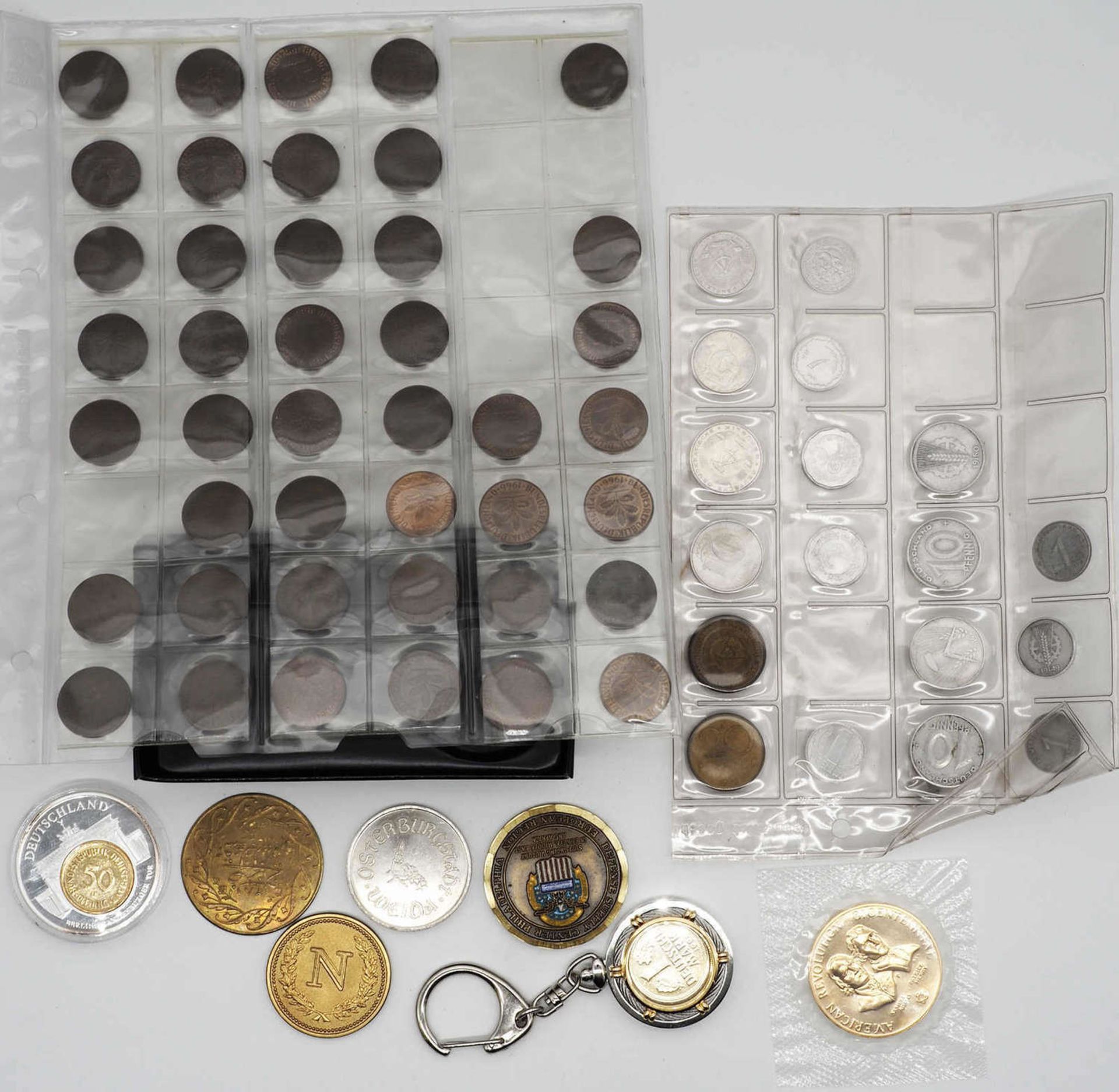 Germany / DDR, Lot of coins and medals. Please visit.