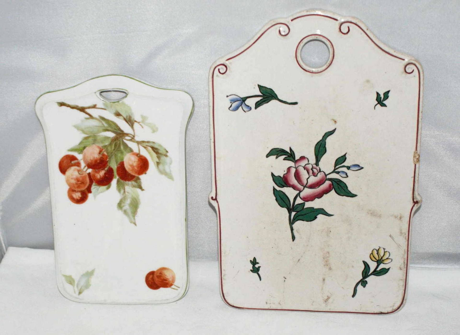 2 porcelain breakfast plates, 1x Rosenthal, and 1 CHF Weber Strasbourg. With traces of use. - Bild 2 aus 2