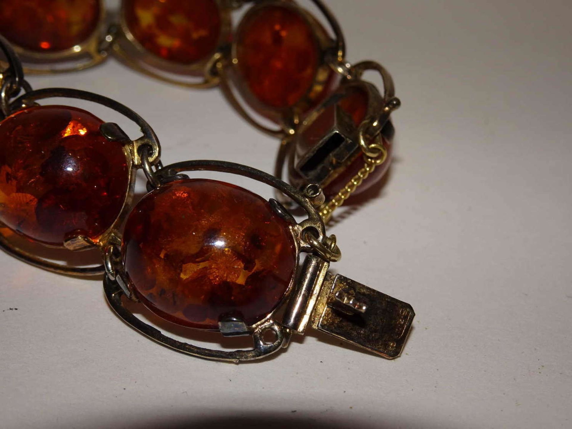 antique amber bracelet, stamped SBM = State Amber Manufactory Königsberg. Top condition. - Bild 2 aus 3