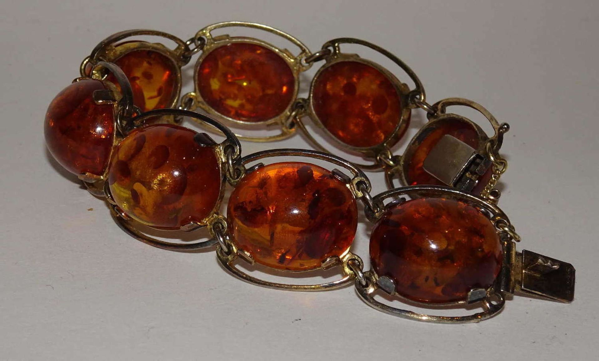 antique amber bracelet, stamped SBM = State Amber Manufactory Königsberg. Top condition. - Bild 3 aus 3