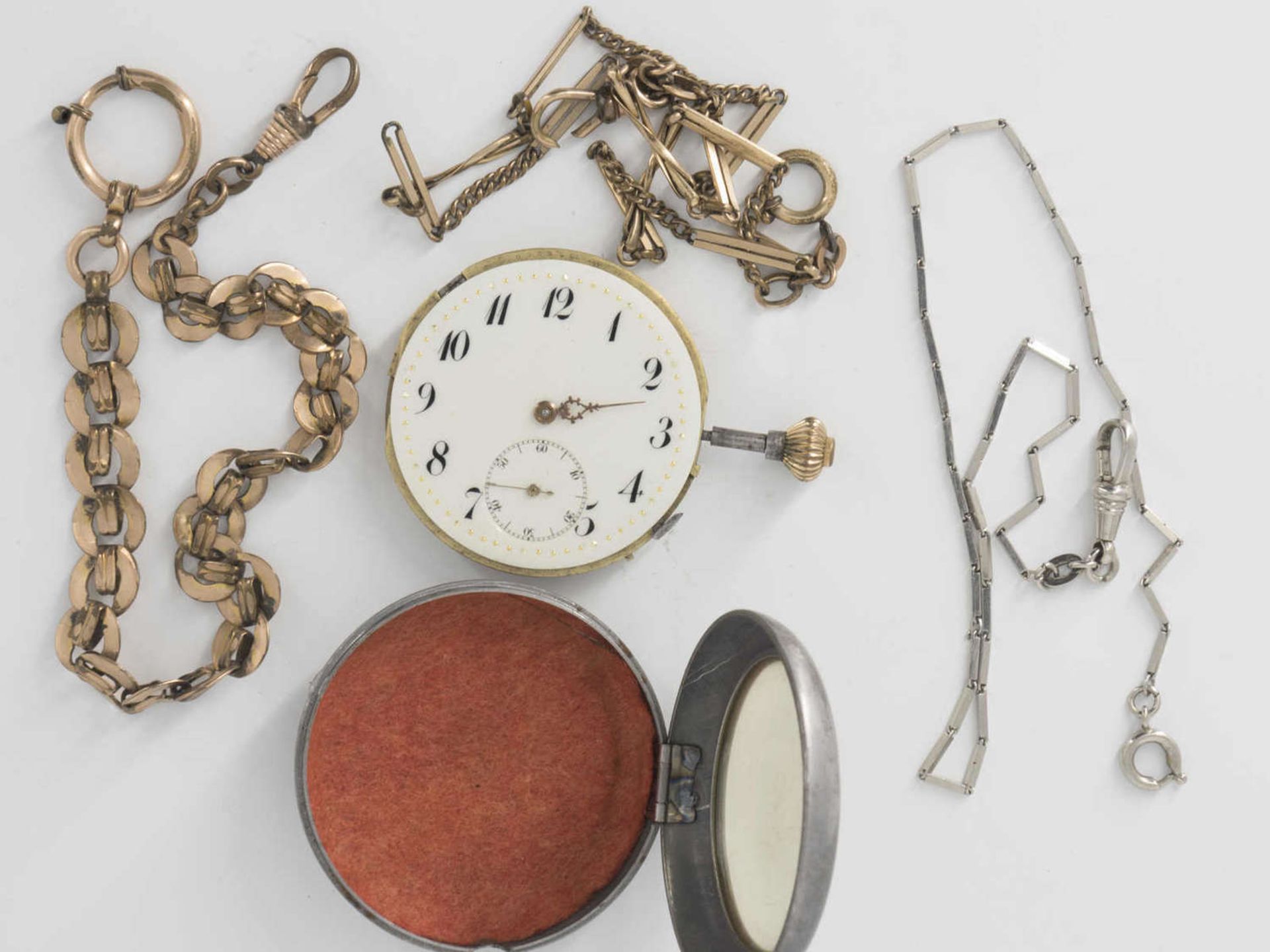 Pocket watch without cover in watch case. In addition three clock chains. - Bild 2 aus 2